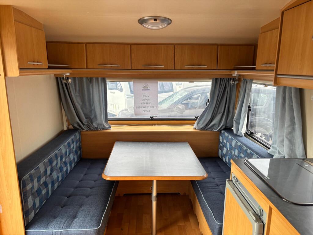 4f5a16f6bf9f412aaf78362c63fae25c