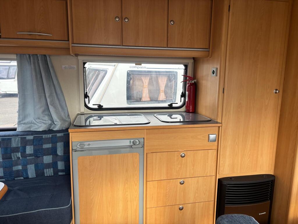 68cbdd1312c24db4a33cbddb5746f9af