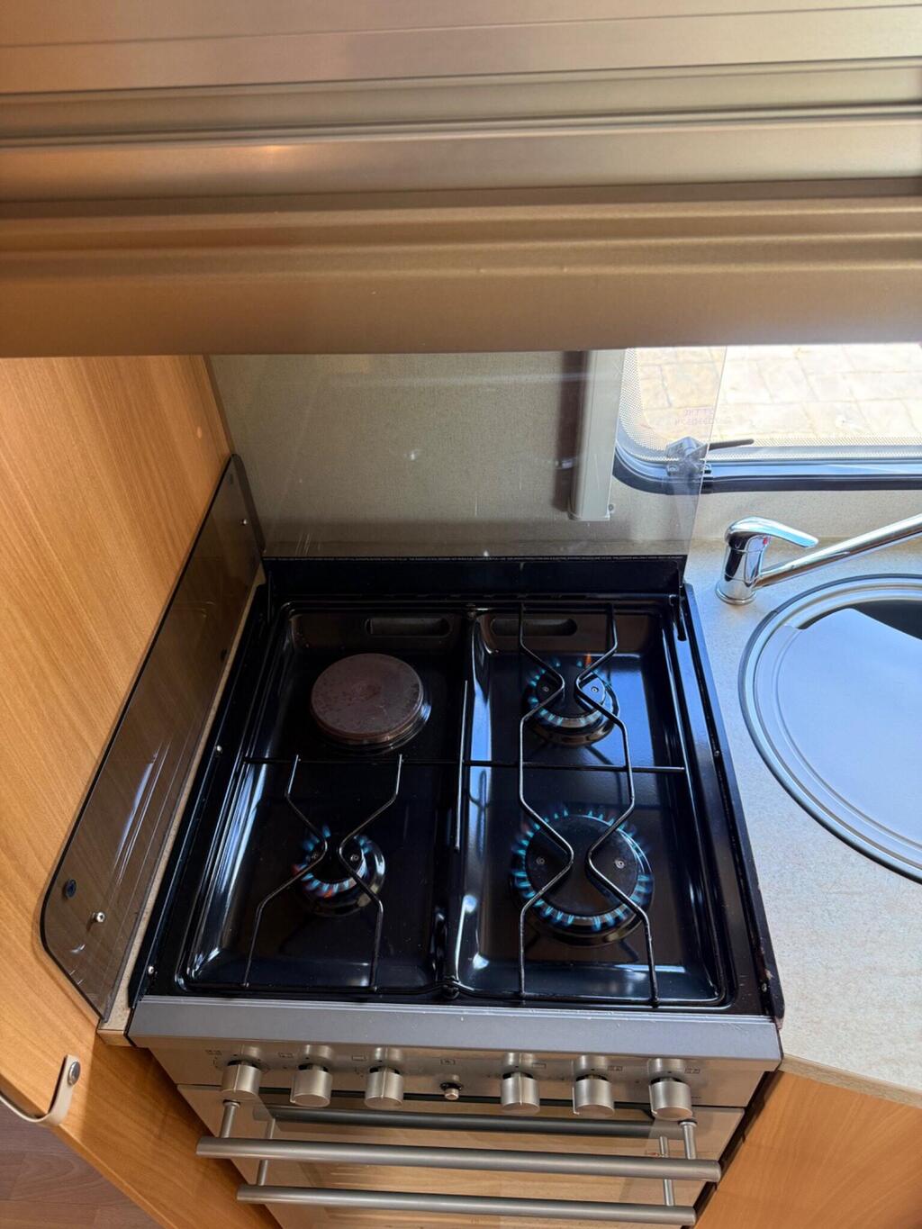 416a379997474c80b7283b0a15657c37