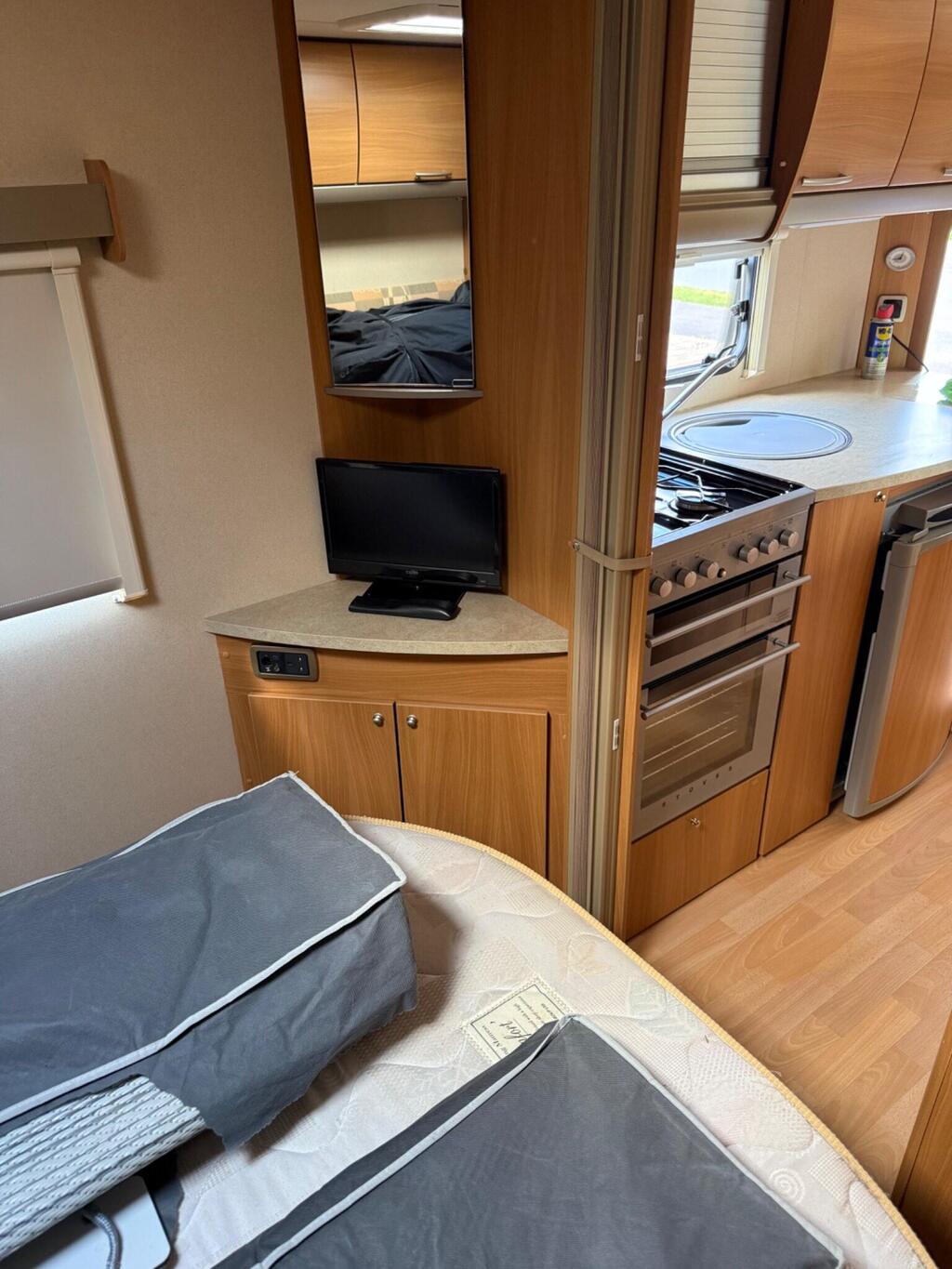 db372420b4e1428bba836b7f7b3d3f5f