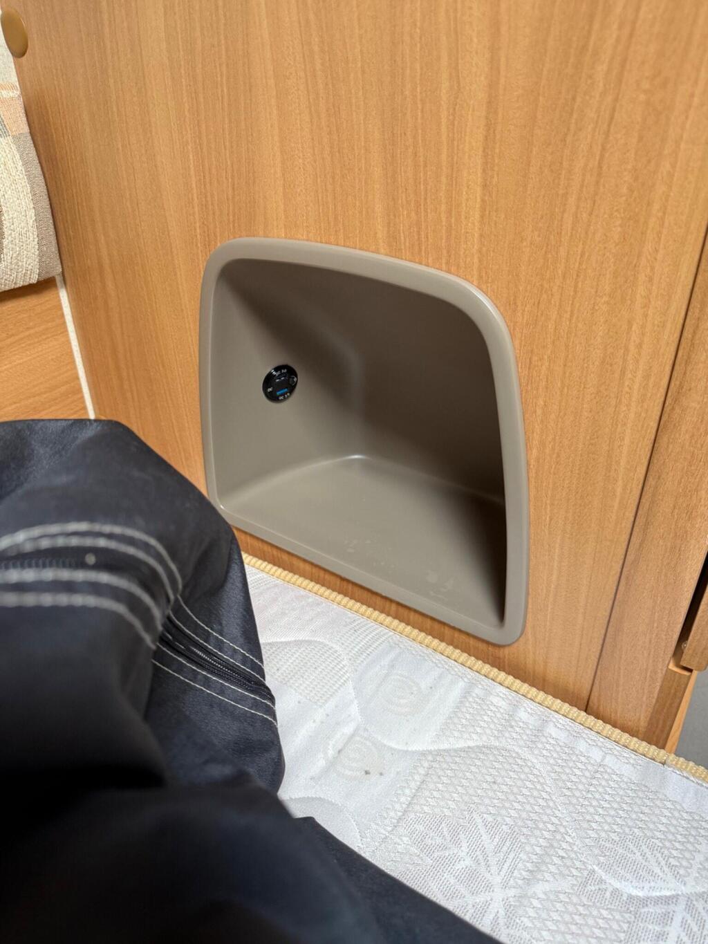 f3fe4b28d61343568de32a912e831534